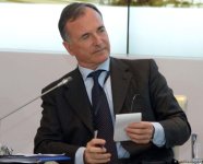 IV Глобальный Бакинский форум продолжает свою работу (ФОТО)