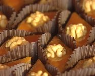 Будьте внимательны при покупке сладостей к празднику Новруз (ФОТО)