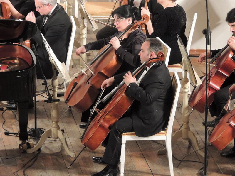 Грандиозный концерт Мурада Адыгезалзаде на сцене Филармонии (ФОТО)