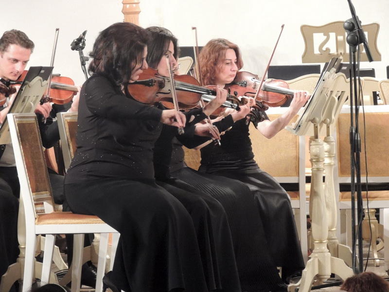 Грандиозный концерт Мурада Адыгезалзаде на сцене Филармонии (ФОТО)