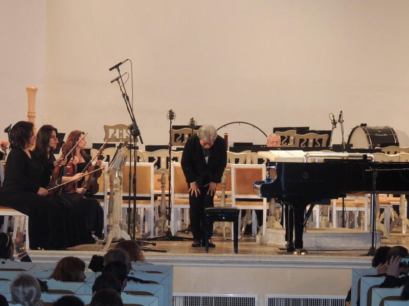 Грандиозный концерт Мурада Адыгезалзаде на сцене Филармонии (ФОТО)