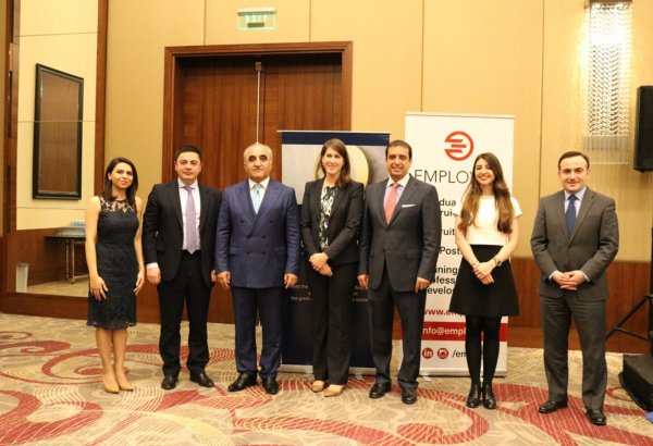 Employ провел в Баку дискуссию "Проблемы талантов в условиях развивающегося рынка труда. Важность  правильного выбора карьеры" (ФОТО)