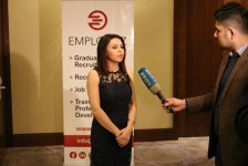 Employ провел в Баку дискуссию "Проблемы талантов в условиях развивающегося рынка труда. Важность  правильного выбора карьеры" (ФОТО)
