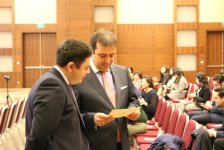 Employ провел в Баку дискуссию "Проблемы талантов в условиях развивающегося рынка труда. Важность  правильного выбора карьеры" (ФОТО)