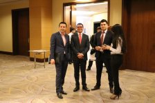 Employ провел в Баку дискуссию "Проблемы талантов в условиях развивающегося рынка труда. Важность  правильного выбора карьеры" (ФОТО)