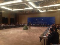 Снижение цен на нефть поставило перед таможней Азербайджана новые задачи - Госкомтаможни