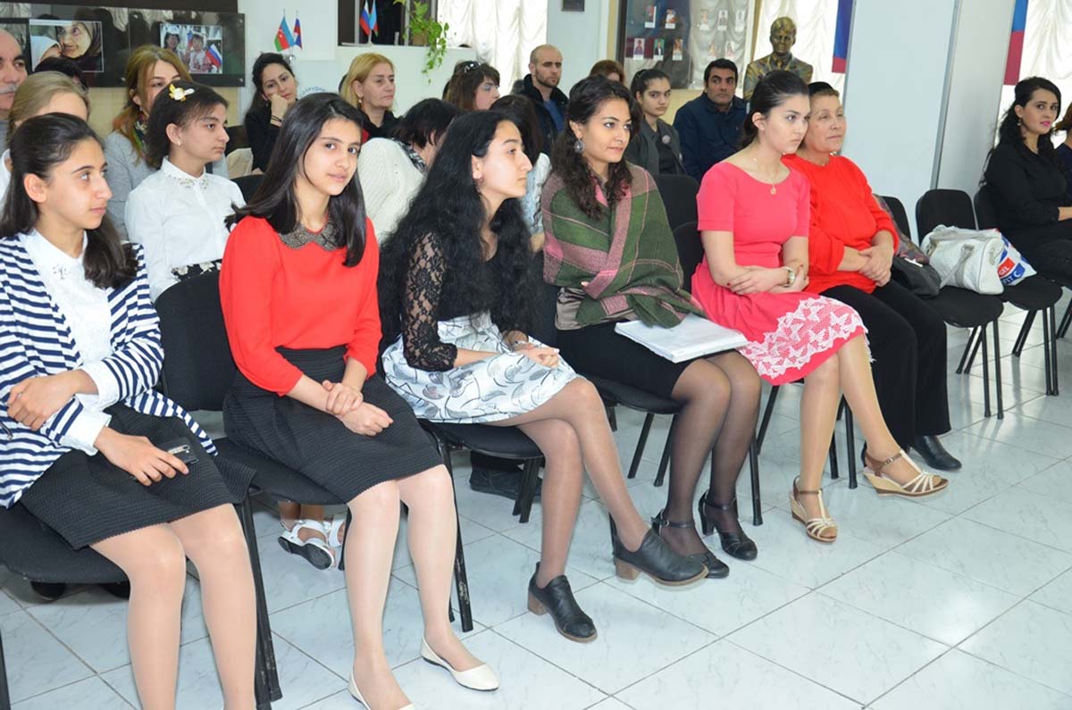 В Баку отметили Масленицу (ФОТО)