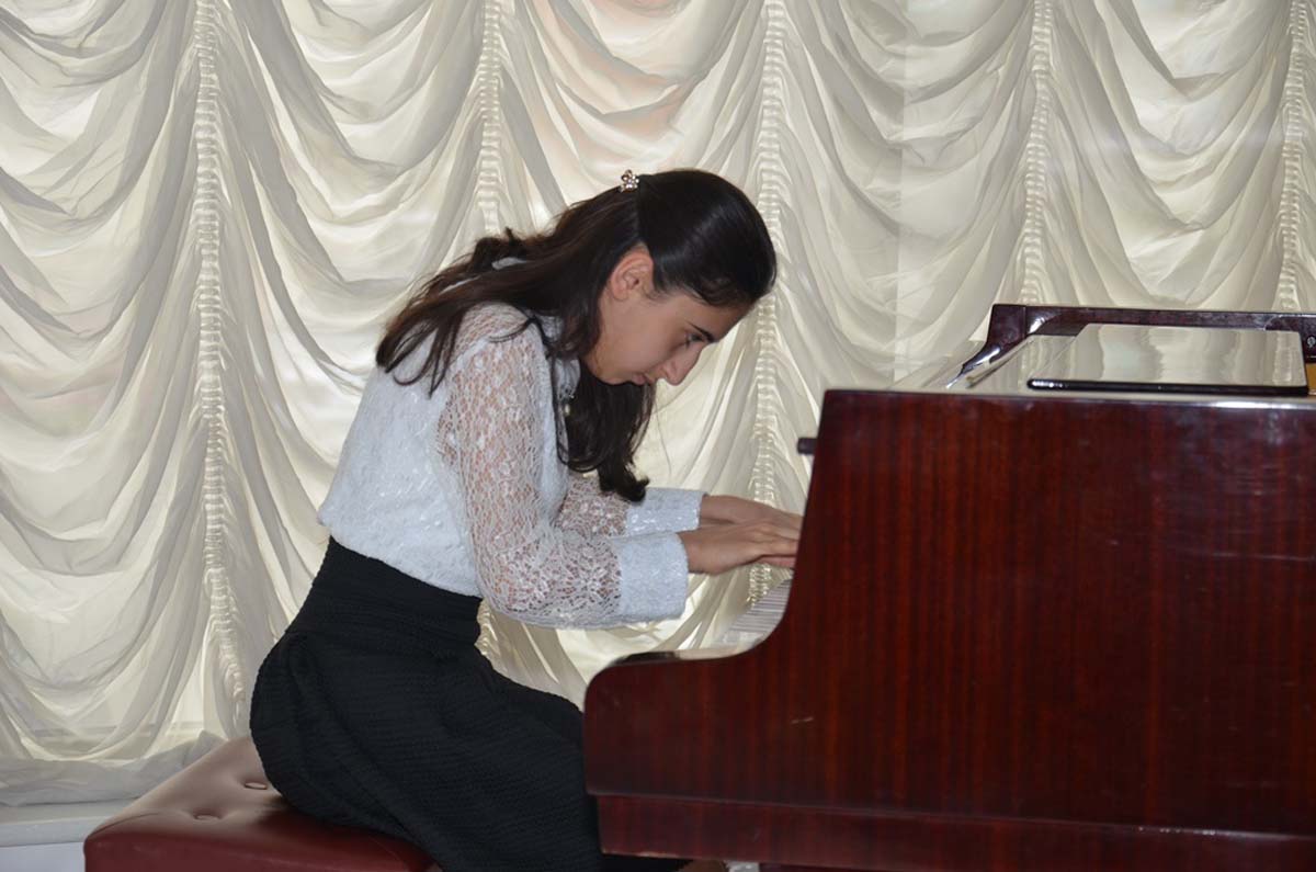 В Баку отметили Масленицу (ФОТО)