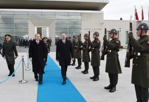 Завершился рабочий визит Президента Азербайджана в Турцию