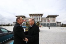 В Анкаре состоялась церемония официальной встречи Президента Ильхама Алиева (ФОТО)