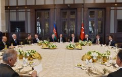 От имени Президента Турции был устроен прием в честь Президента Ильхама Алиева
