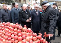 В праздничные дни цены на продукты должны быть снижены - вице-премьер Азербайджана