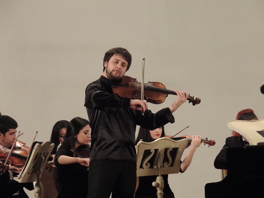 Музыка, которая вдохновляет: концерт в Баку (ФОТО)