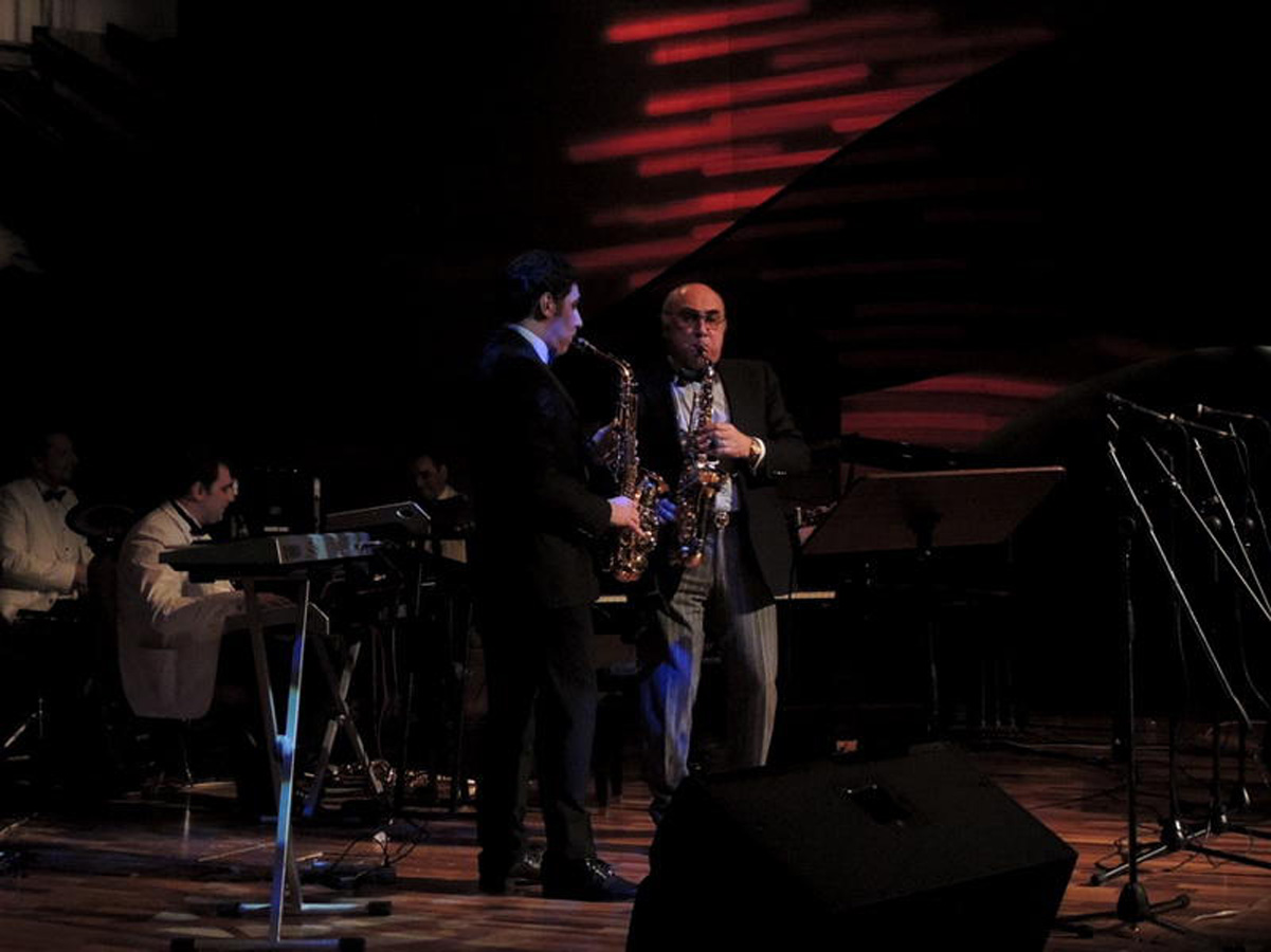 Головокружительный джаз в Баку - по пути Вагифа Мустафазаде (ФОТО)