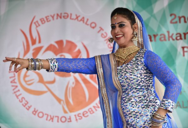 Азербайджан объединил народы мира - фестиваль фольклора "Tərəkəmə Çərşənbəsi" (ФОТО)