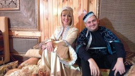 Азербайджанские телезвезды в национальных костюмах встречают Новруз (ФОТО)