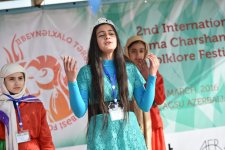 Азербайджан объединил народы мира - фестиваль фольклора "Tərəkəmə Çərşənbəsi" (ФОТО)