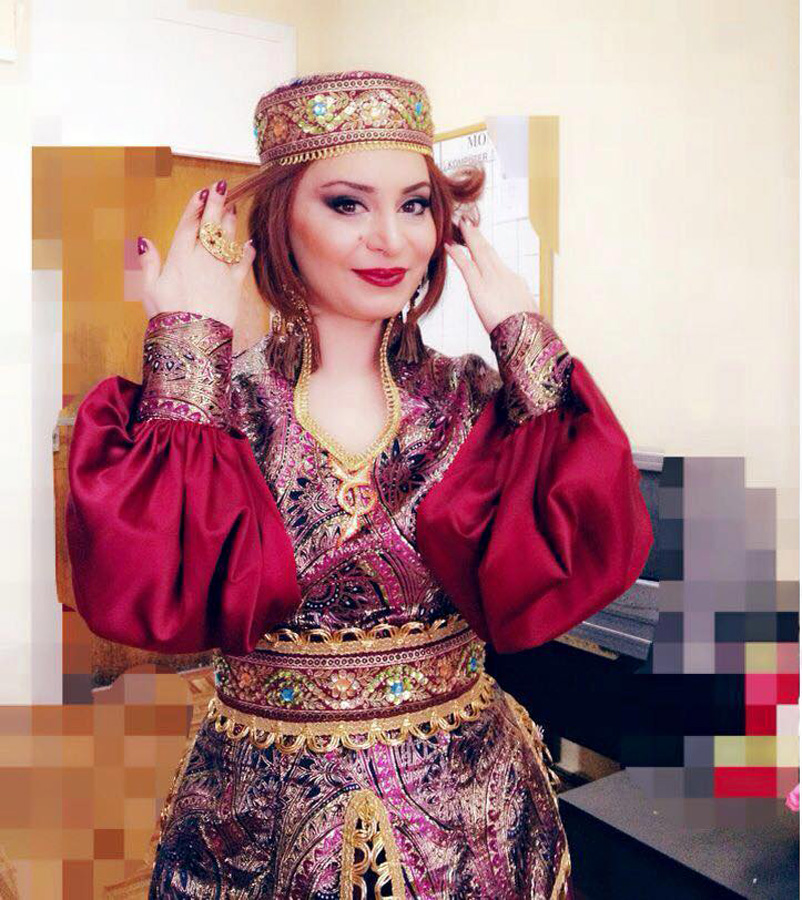 Азербайджанские телезвезды в национальных костюмах встречают Новруз (ФОТО)