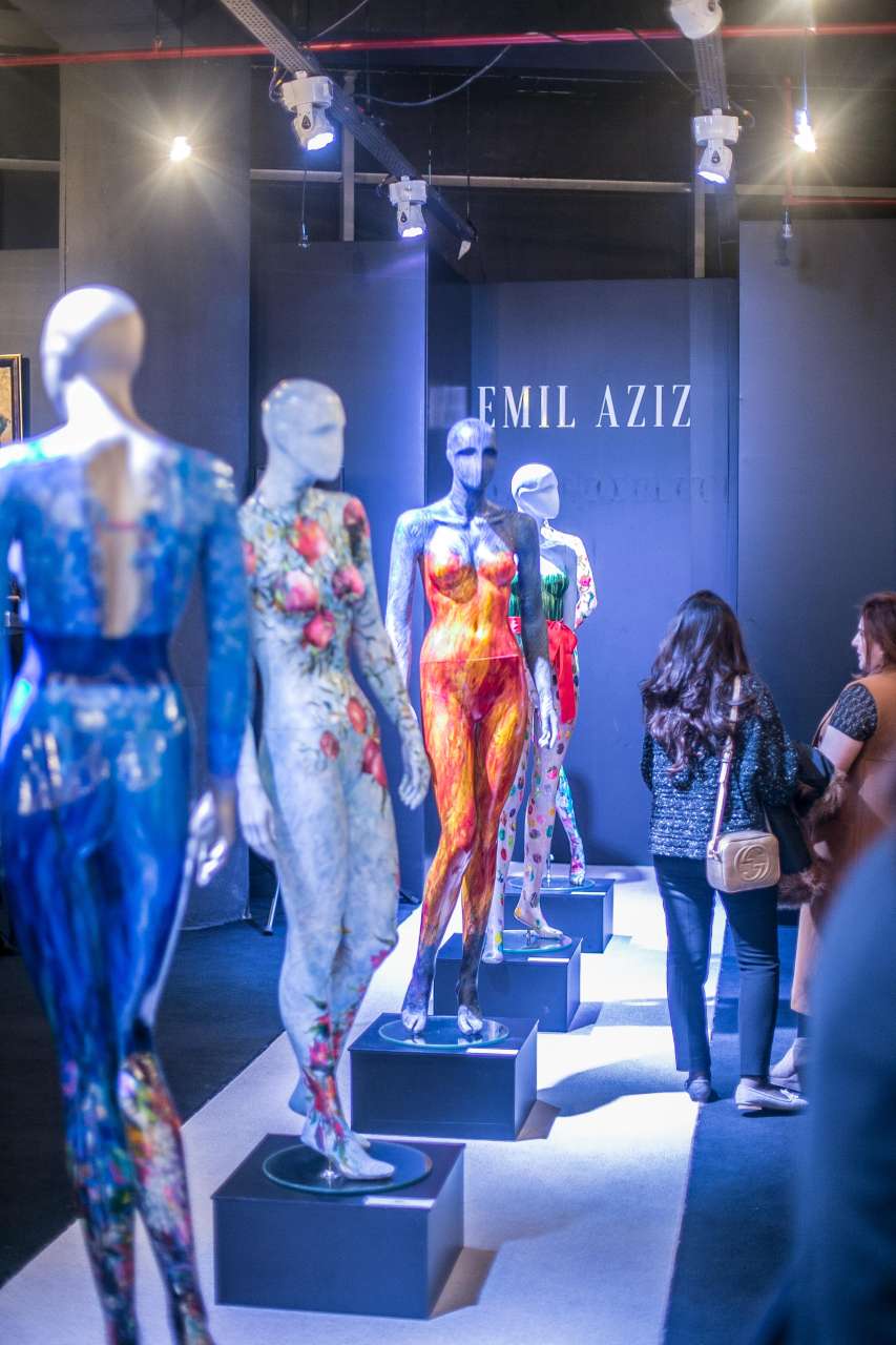 Выставка Эмиля Азиза: художник превратил манекены в настоящие объекты искусства (ФОТО)