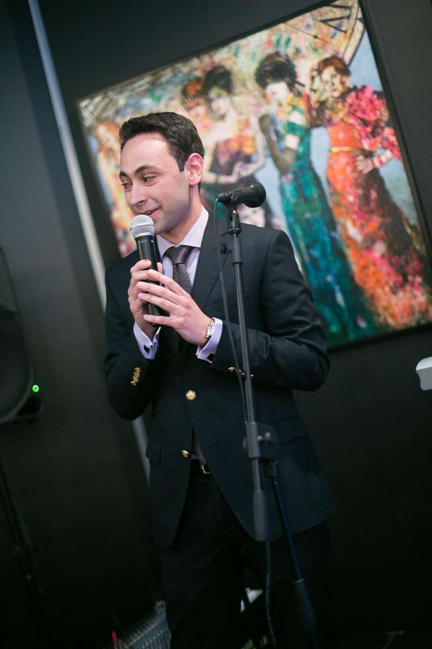 Выставка Эмиля Азиза: художник превратил манекены в настоящие объекты искусства (ФОТО)