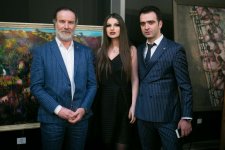 Выставка Эмиля Азиза: художник превратил манекены в настоящие объекты искусства (ФОТО)