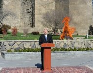 Президент Азербайджана и его супруга приняли участие во всенародных празднествах по случаю Новруза (ФОТО)