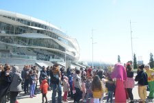 В Национальной арене гимнастики в Баку прошло шоу, посвященное празднику Новруз (Фоторепортаж)