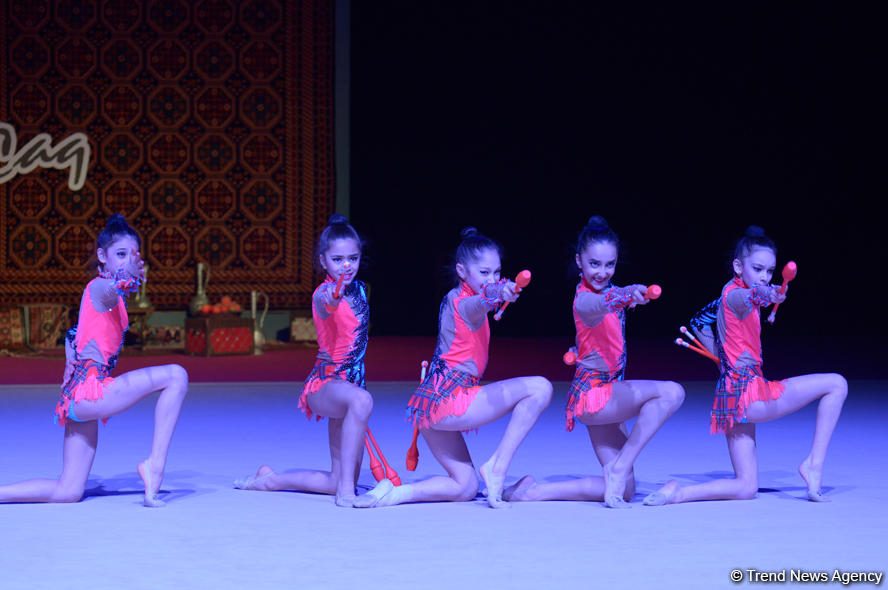 В Национальной арене гимнастики в Баку прошло шоу, посвященное празднику Новруз (Фоторепортаж)