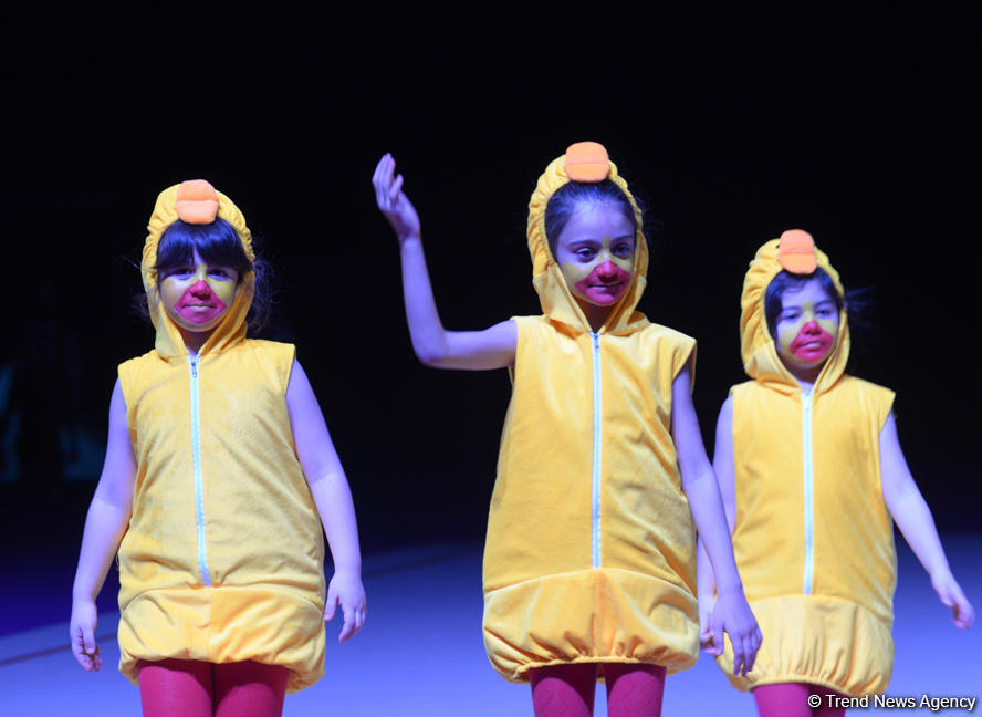В Национальной арене гимнастики в Баку прошло шоу, посвященное празднику Новруз (Фоторепортаж)