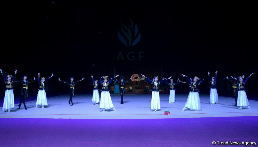 В Национальной арене гимнастики в Баку прошло шоу, посвященное празднику Новруз (Фоторепортаж)