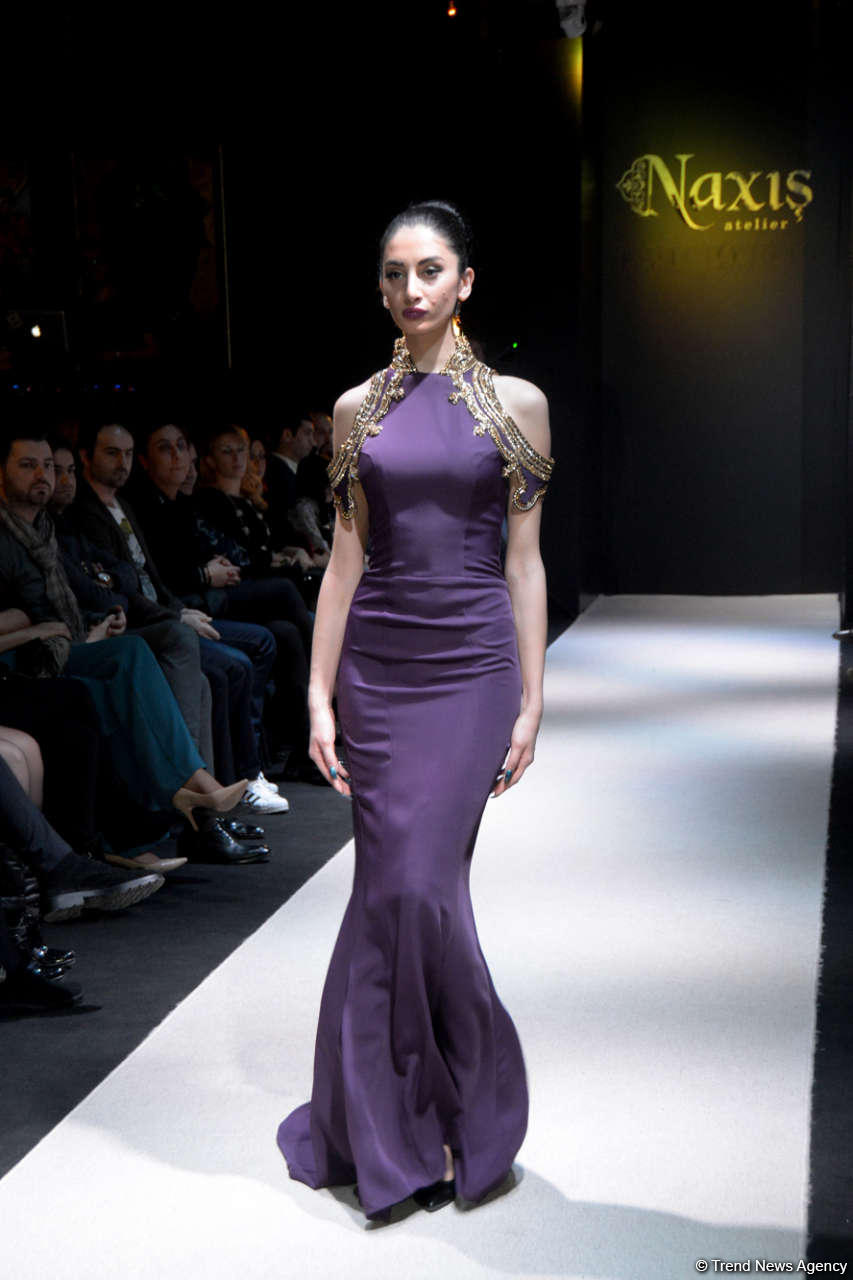 В Баку прошло красочное дефиле "NovruzNaxışı" от “NaxışAtelier” (ФОТО)