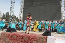 Бакинцы весело встречают Новруз (ФОТО) (ФОТО)