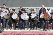 Бакинцы весело встречают Новруз (ФОТО) (ФОТО)