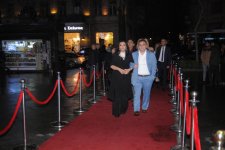 Гамида Омарова: "Режиссер рвал на себе волосы" - что осталось за кадром фильма "Zaman adli qatar" (ФОТО)