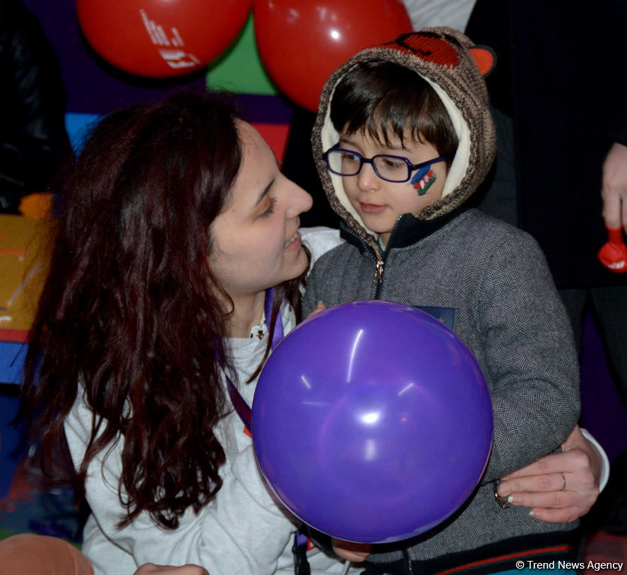 Лазерное шоу в Баку на тему "Формулы-1" (ФОТО)