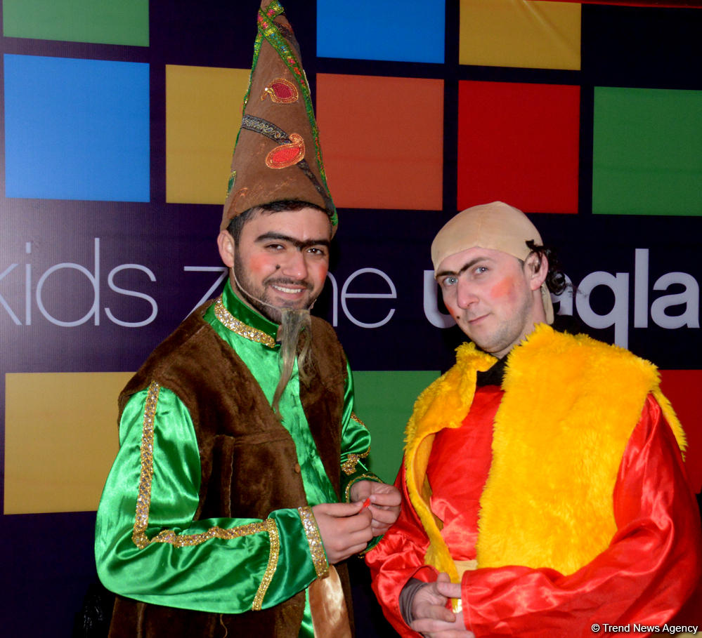 Лазерное шоу в Баку на тему "Формулы-1" (ФОТО)