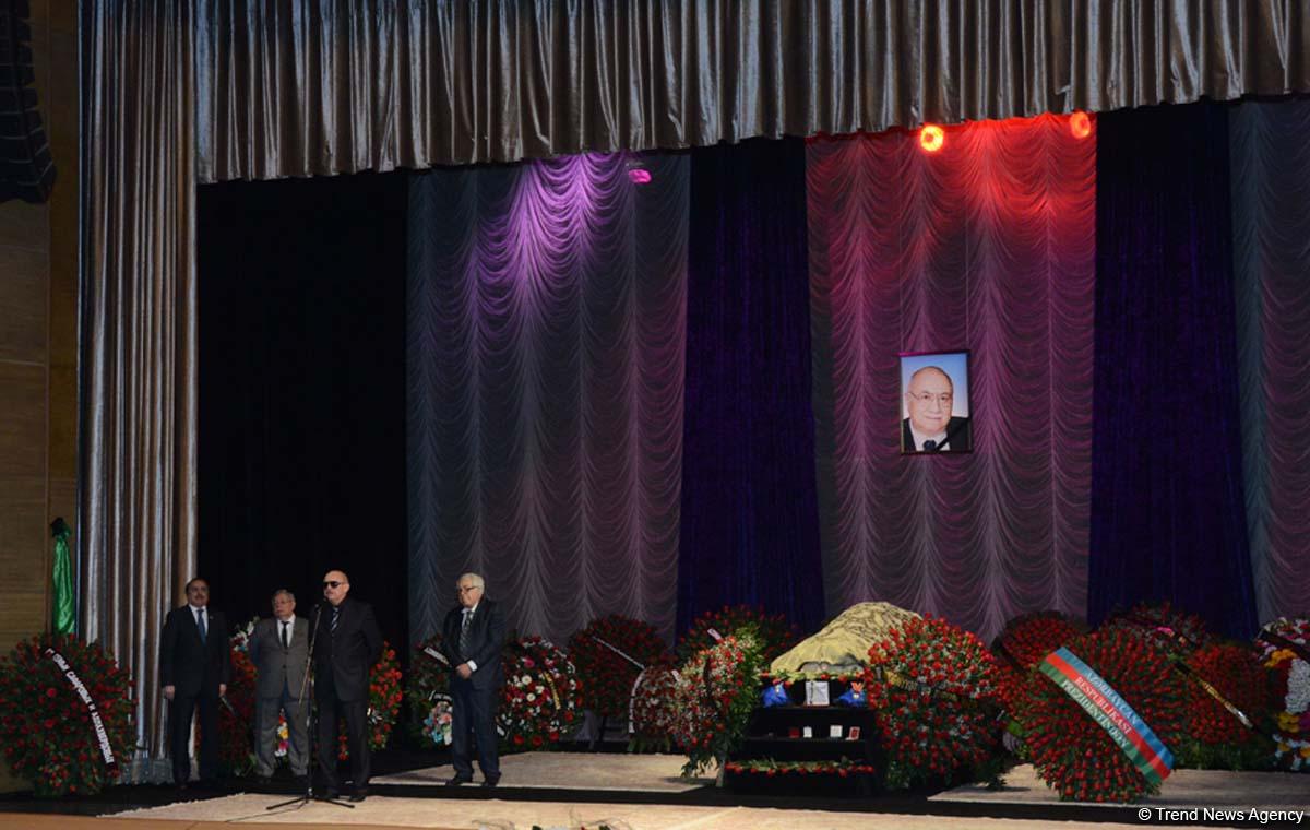 В Баку прошла церемония прощания с Максудом Ибрагимбековым (ФОТО)