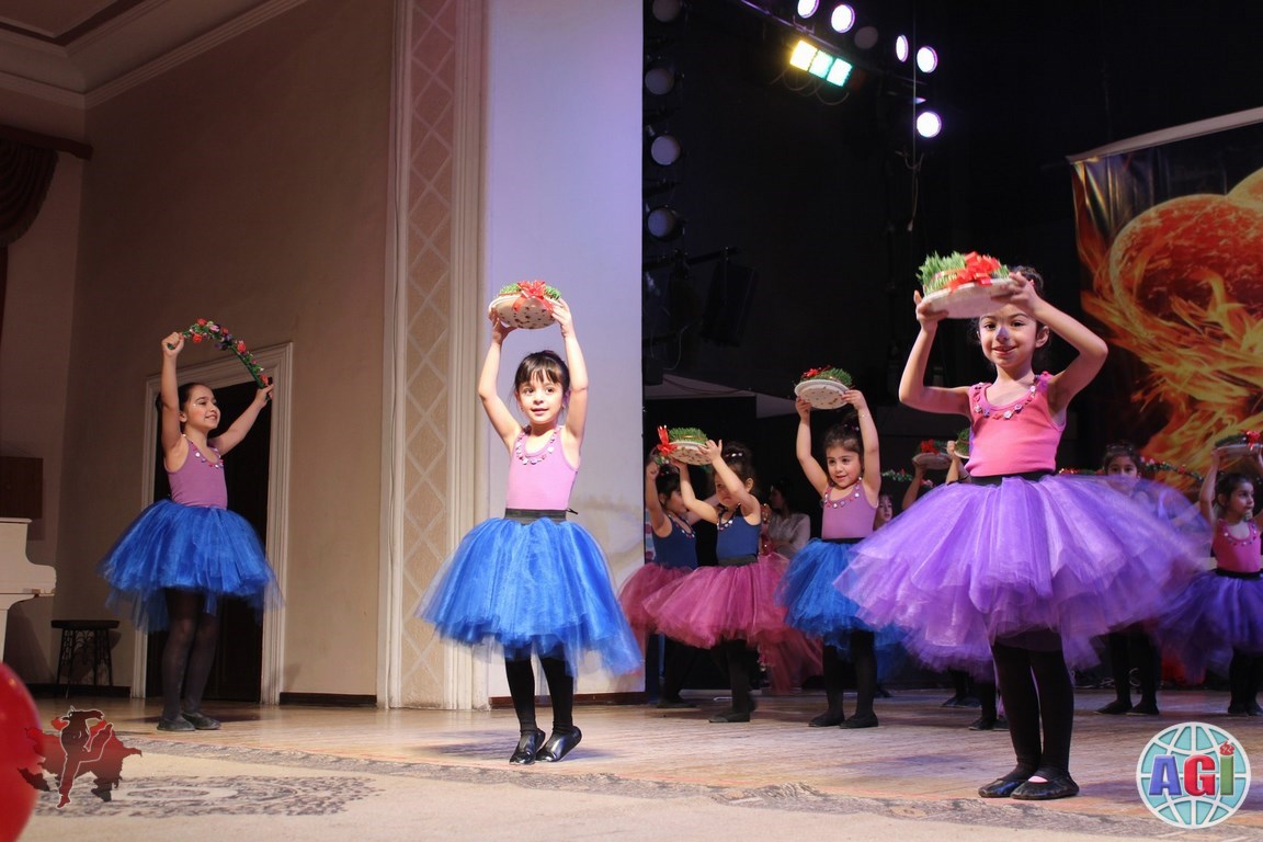 Горящие сердца Страны Огней – красочный фестиваль в Баку (ФОТО)