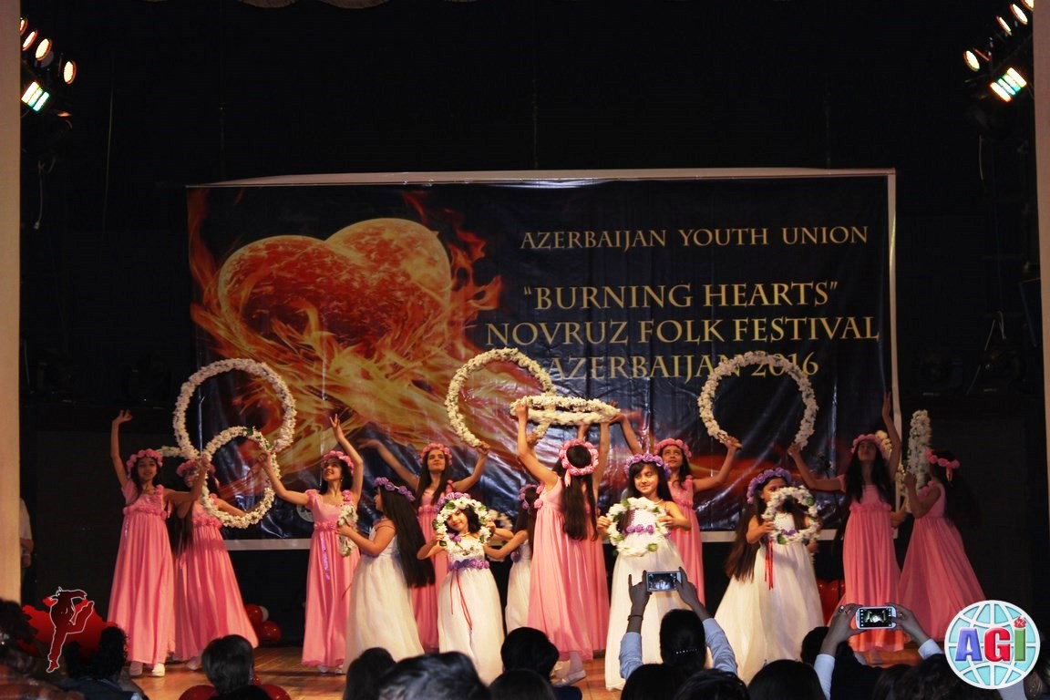 Горящие сердца Страны Огней – красочный фестиваль в Баку (ФОТО)