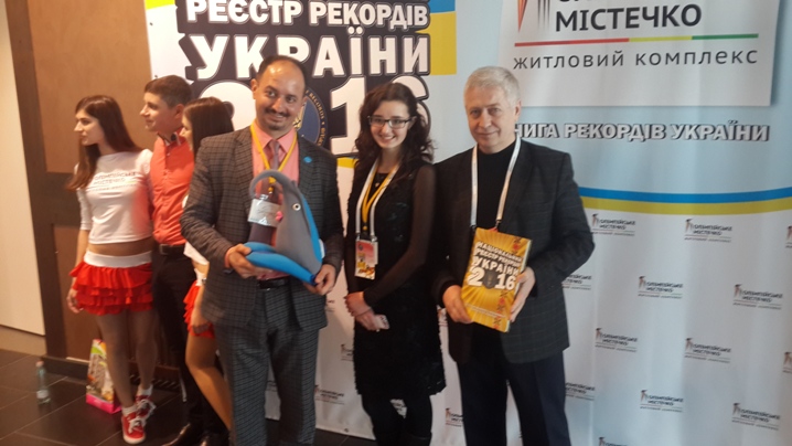 Впервые азербайджанец включен в Книгу рекордов Украины (ФОТО)