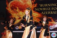 Горящие сердца Страны Огней – красочный фестиваль в Баку (ФОТО)
