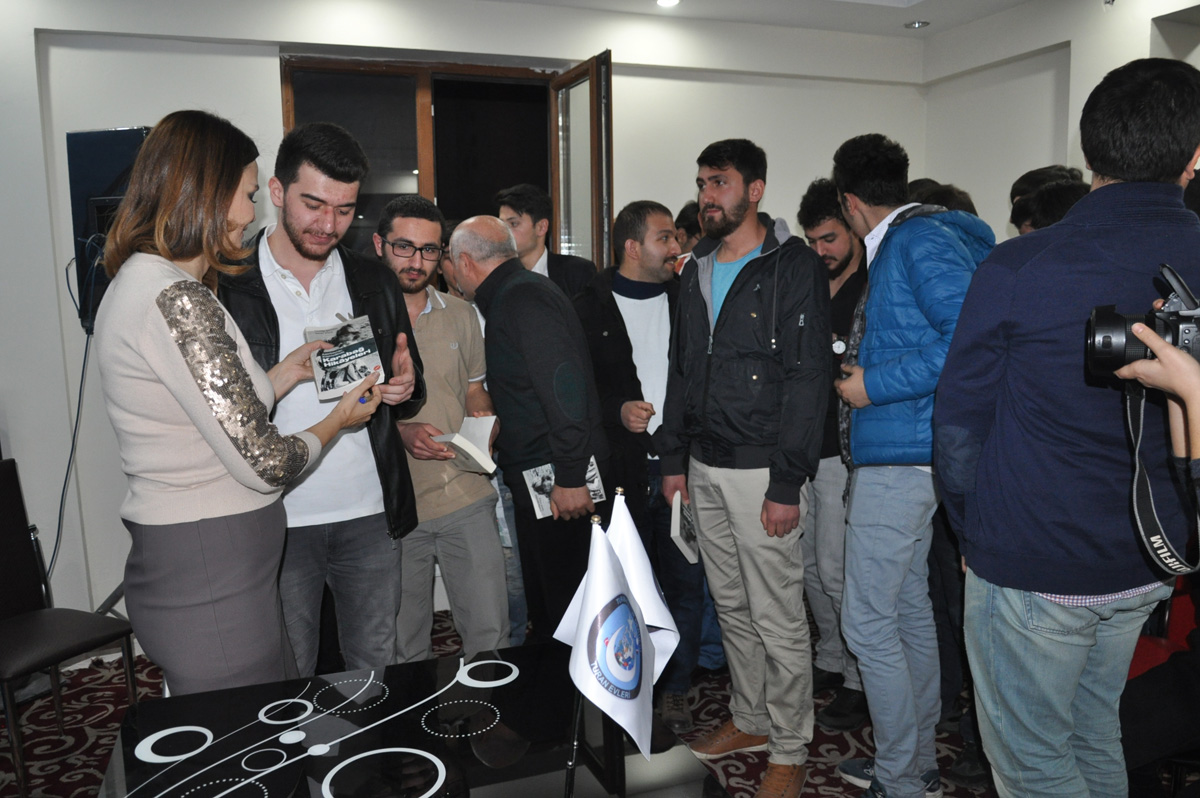 "Карабахские повести" вызвали большой интерес в Кайсери (ФОТО)