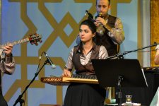 Эльнара Абдуллаева дала три концерта вместо одного (ФОТО)