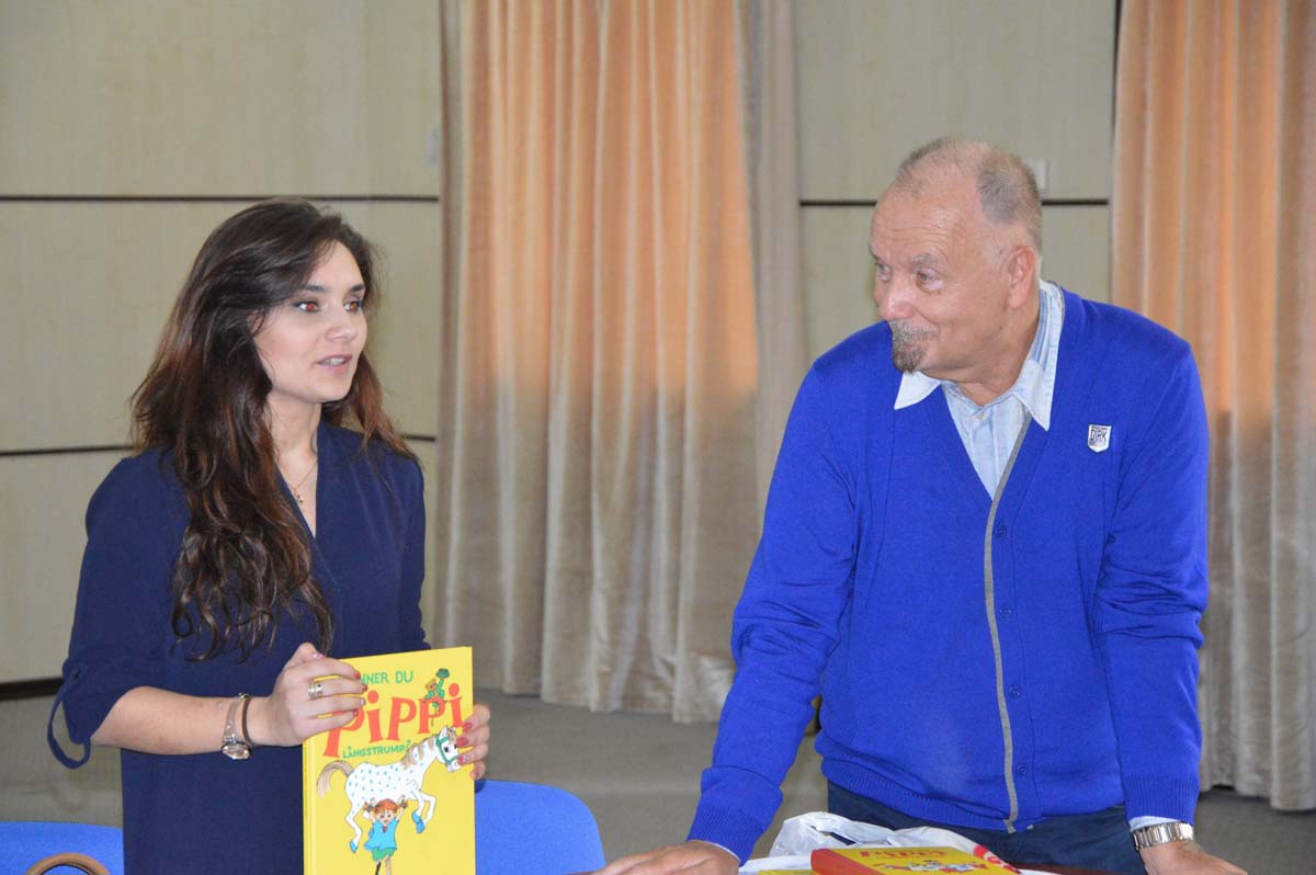 Шведский театральный режиссер приехал в Баку