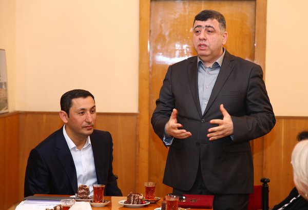 Деятели кино поздравили Орхана Фикретоглу с юбилеем (ФОТО)