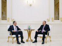 Президент Ильхам Алиев: Азербайджан привержен переговорному процессу по урегулированию нагорно-карабахского конфликта