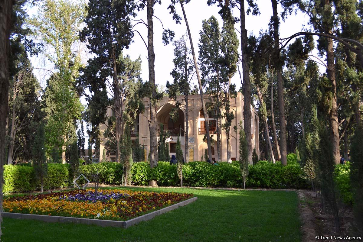 В поисках волшебной лампы Аладдина: Лучшее древнего Кашана (ФОТО, часть IV)