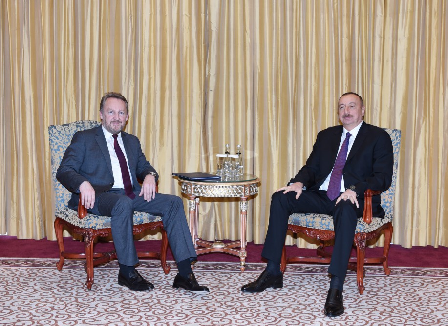 Президент Ильхам Алиев встретился с председателем Президиума Боснии и Герцеговины (ФОТО)