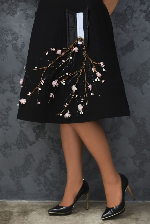 Егяна Садыхова  представила кадры из lookbook’a  вечерних платьев (ФОТО)