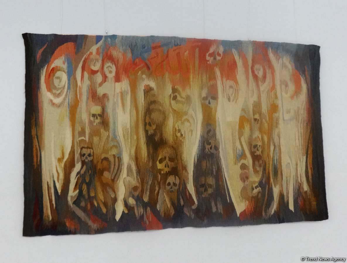 Мир гобеленов Адиля Шихалиева – выставка в Баку (ФОТО)